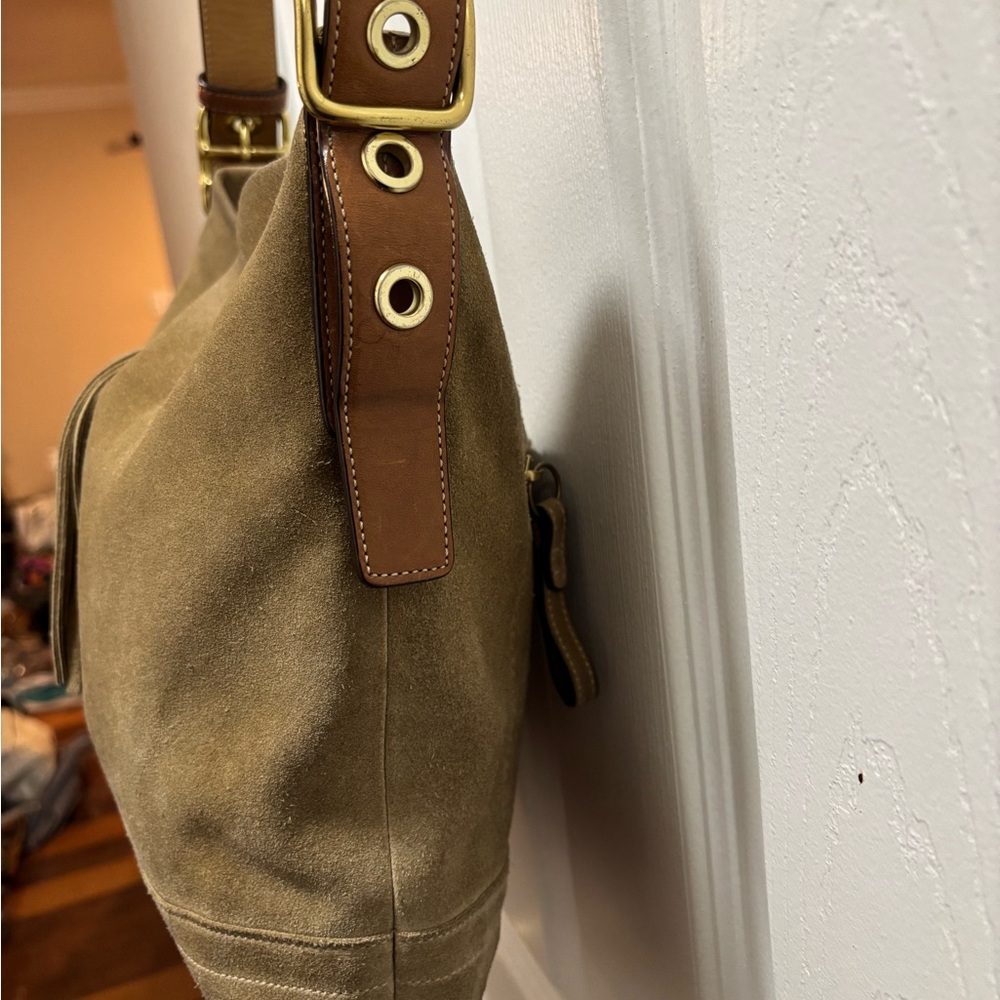 Coach VINTAGE Y2K D06S-1418 Legacy Tan Suede Shoulder/Crossbody Bag VGUC - Picture 3 of 11